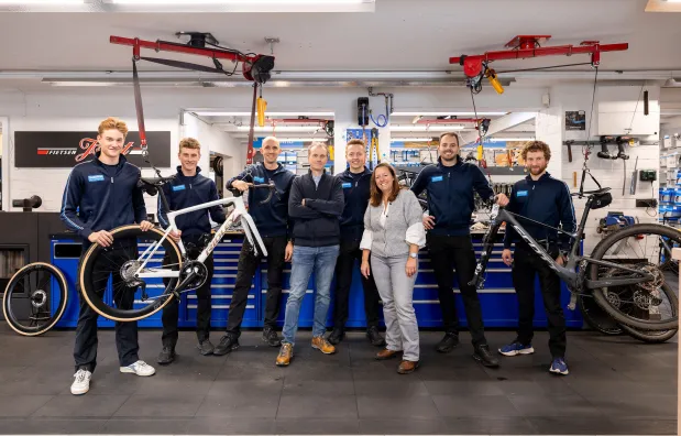 Het team van Fietsen Joost